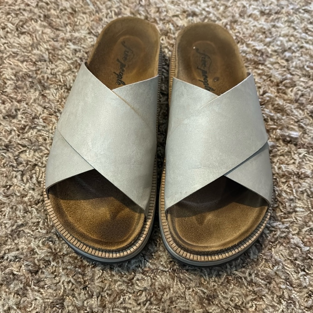 Free people sandals